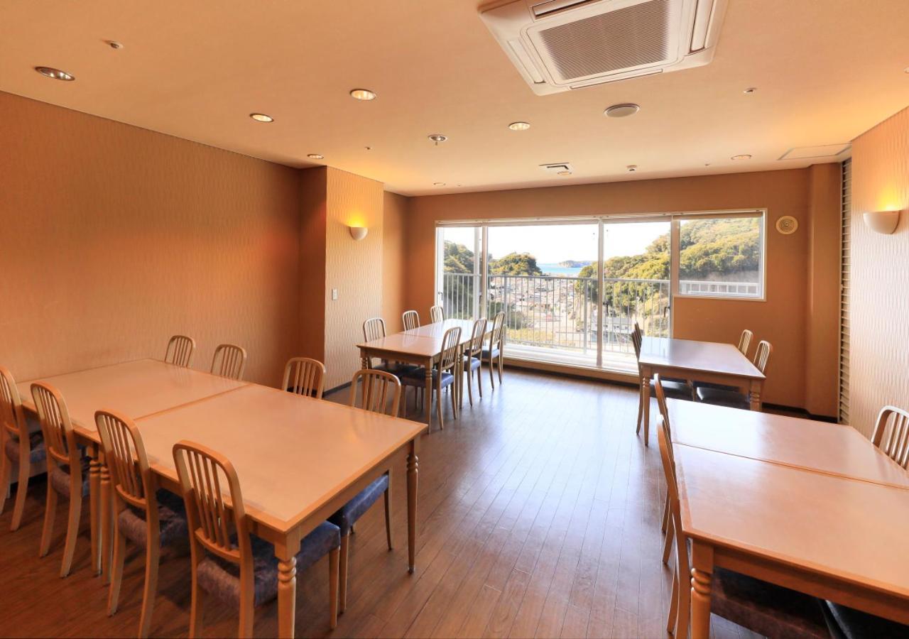 Katsuura Hilltop Hotel & Residence Extérieur photo