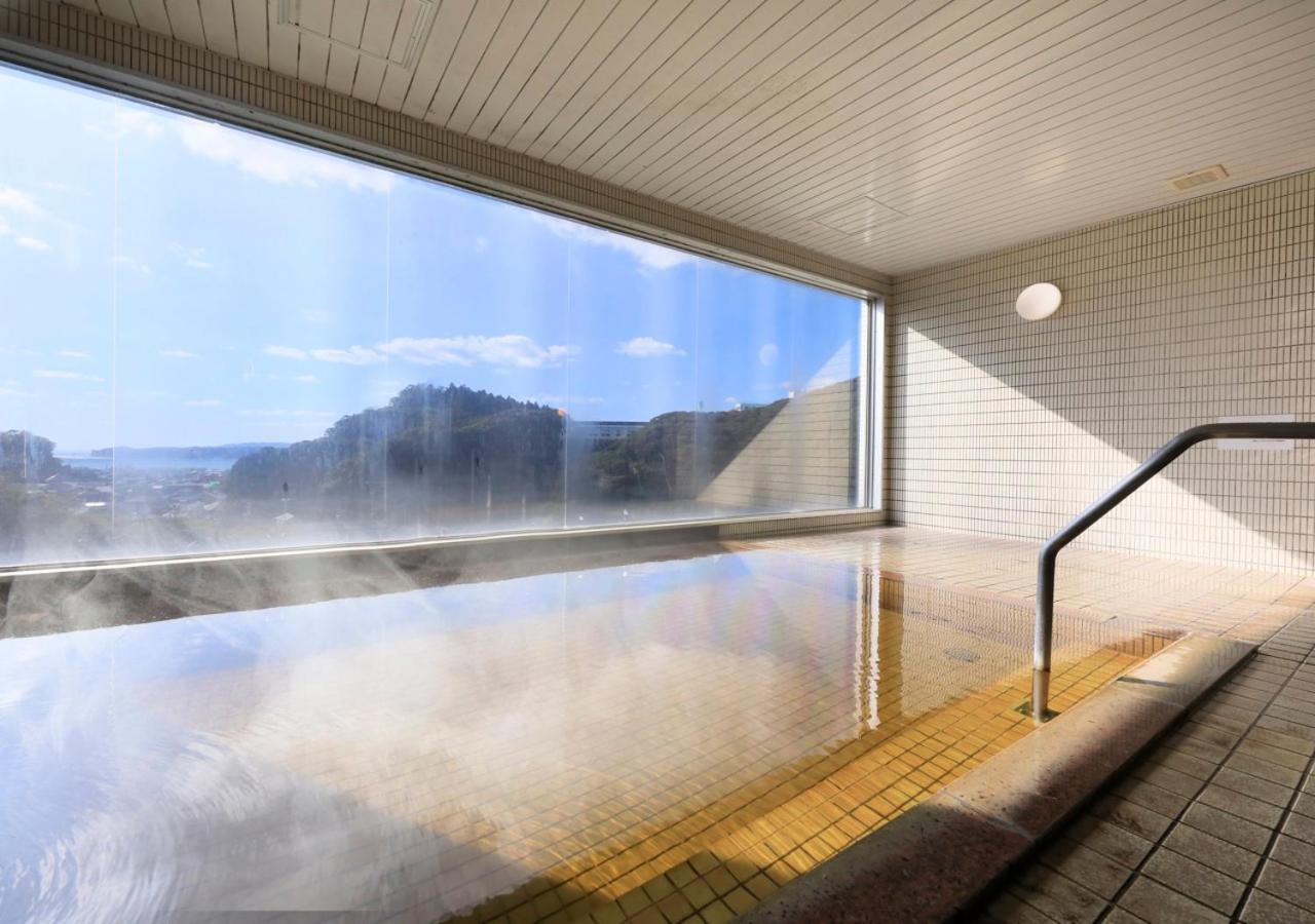 Katsuura Hilltop Hotel & Residence Extérieur photo