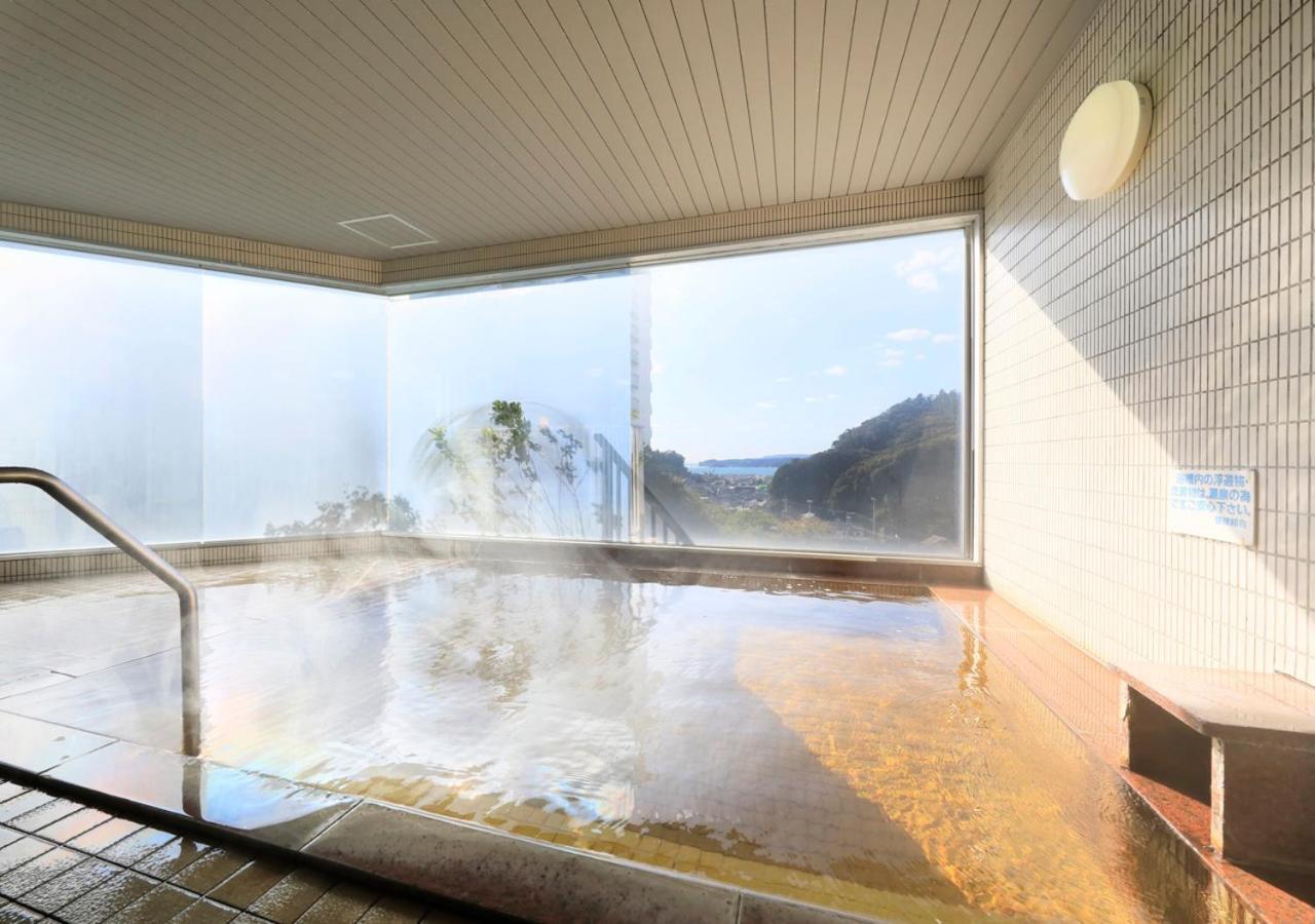 Katsuura Hilltop Hotel & Residence Extérieur photo